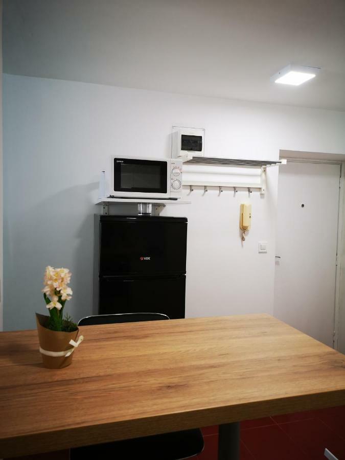 M&J'S Apartment In The Centre Of リュブリャナ エクステリア 写真